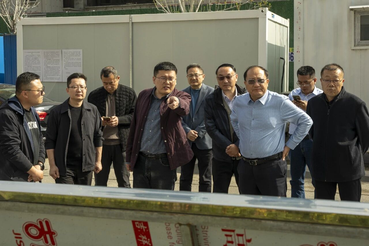 省住建厅调研组到信华・启元项目开展调研帮扶